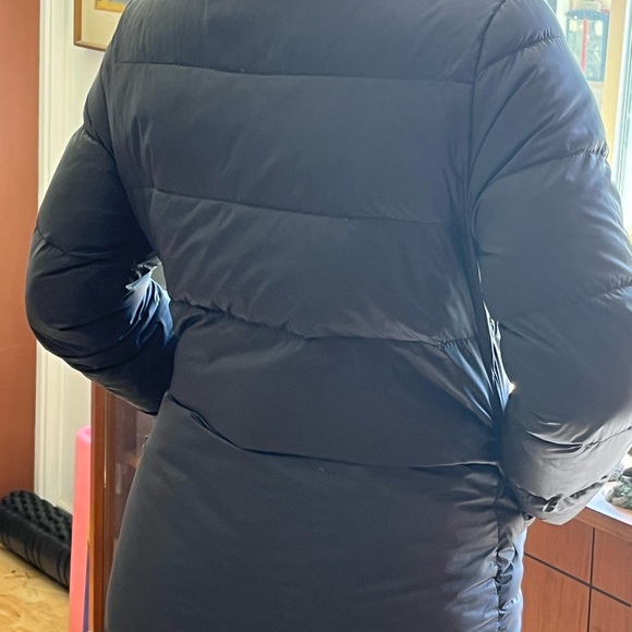 Super light and cozy down jacket - Picture 3 of 4